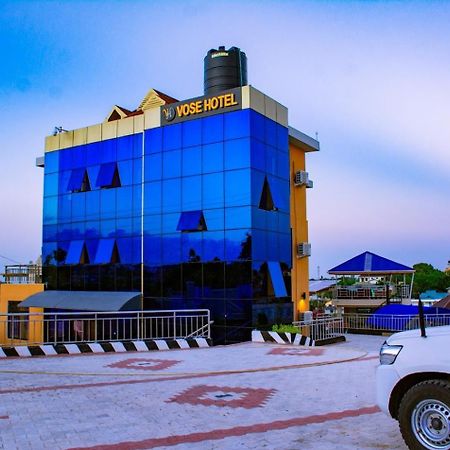 Vose Hotel & Spa Dar Es Salaam Esterno foto